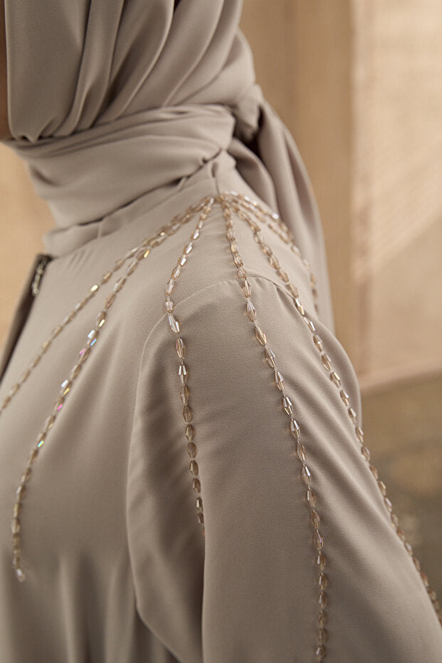 arga prive Hand Embroidered Ferace on the Shoulder