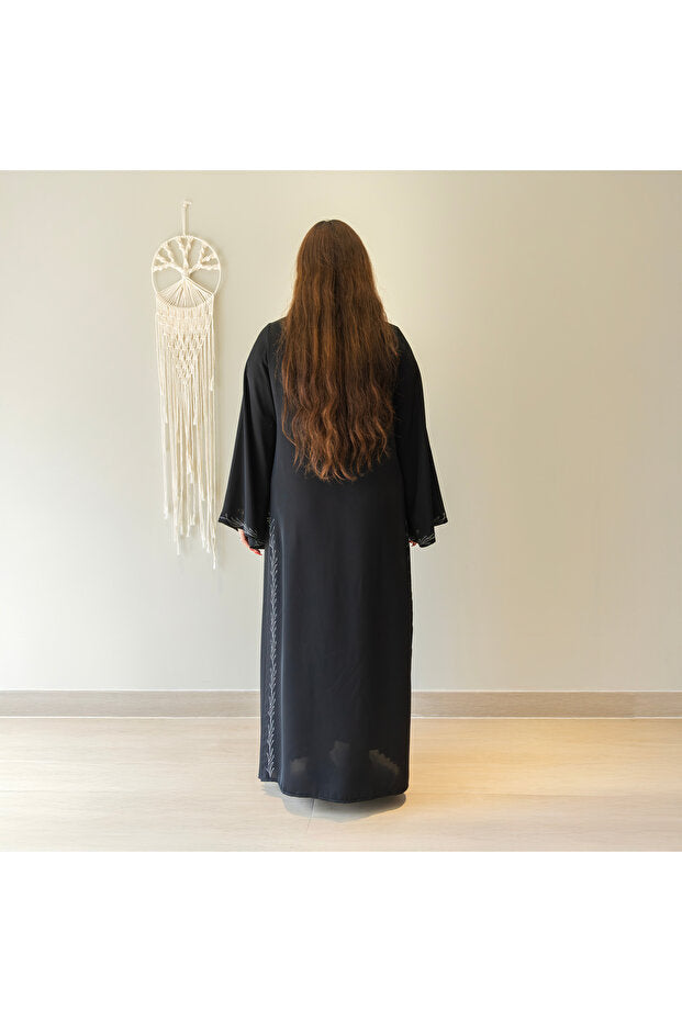 LINELLE Black Abaya Women – Buttoned Front with Loose Wide Sleeves