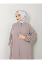 Neva Style Stone Detailed Arm Ferace