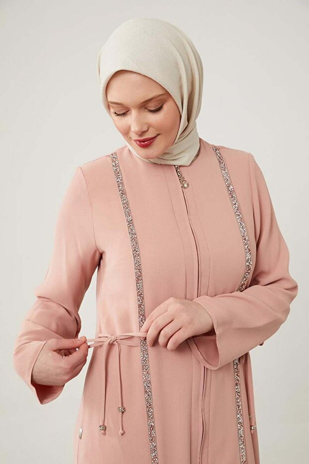 Levidor Rope Tied Stone Embroidered Powder Ferace