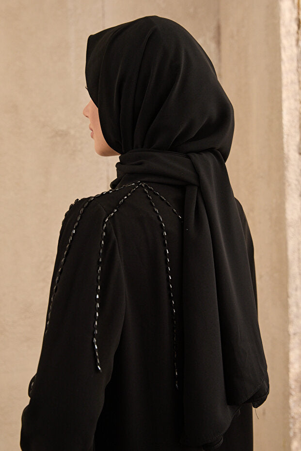 arga prive Hand Embroidered Ferace on the Shoulder