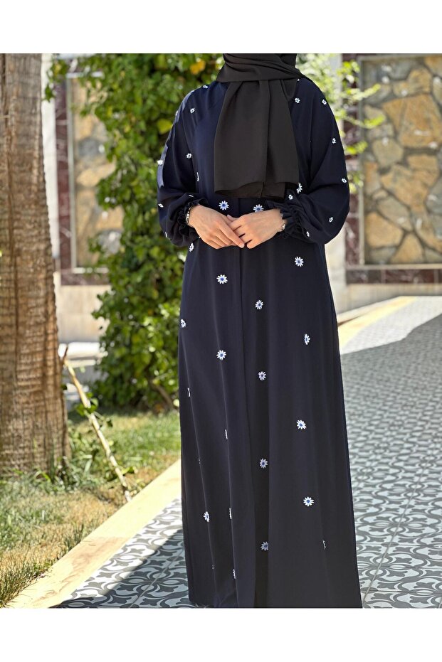 Bayram Giyim Ferace Daisy Print Reglan Sleeve Navy Blue